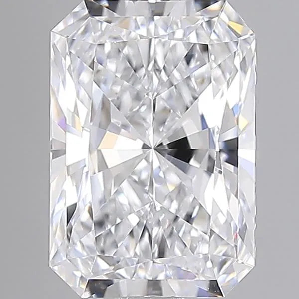 2.52ct Radiant Lab Grown Diamond (Colour D, Clarity IF, IGI Certified)