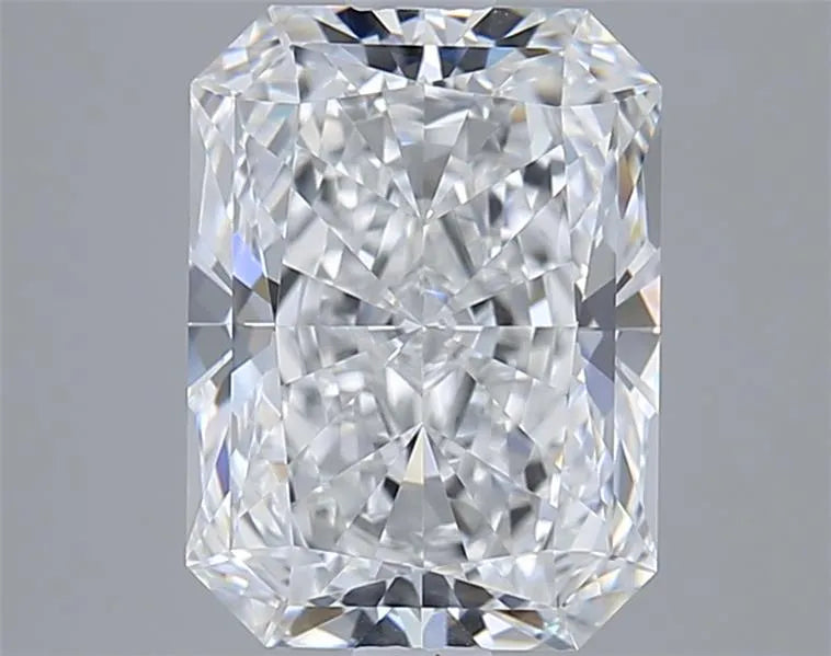 2.52ct Radiant Lab Grown Diamond (Colour D, Clarity VVS1, IGI Certified)