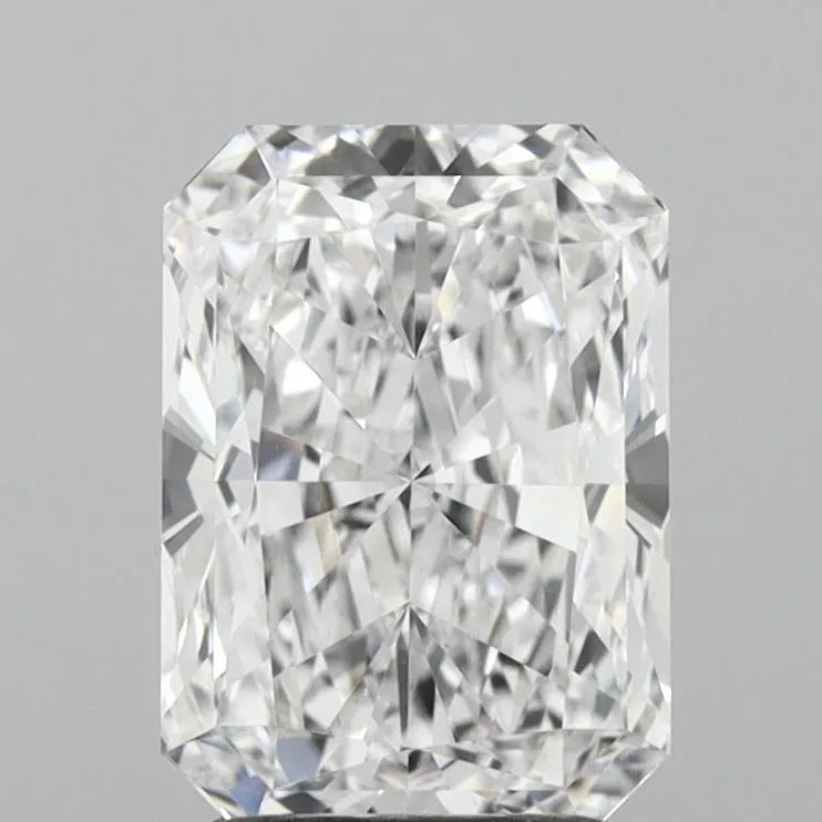 2.52ct Radiant Lab Grown Diamond (Colour D, Clarity VVS2, IGI Certified)