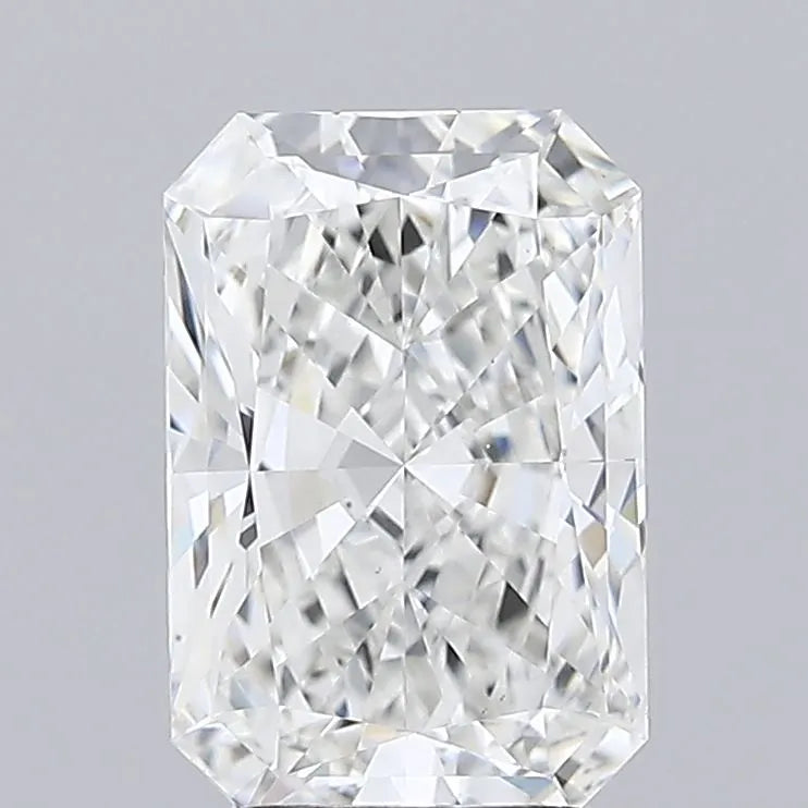 2.52ct Radiant Lab Grown Diamond (Colour F, Clarity VVS2, IGI Certified)