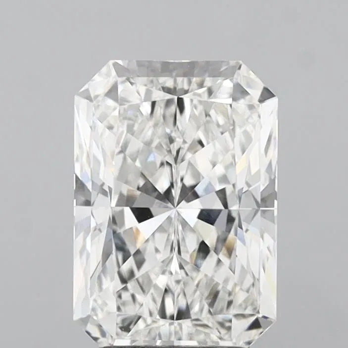 2.52ct Radiant Lab Grown Diamond (Colour F, Clarity VVS2, IGI Certified)