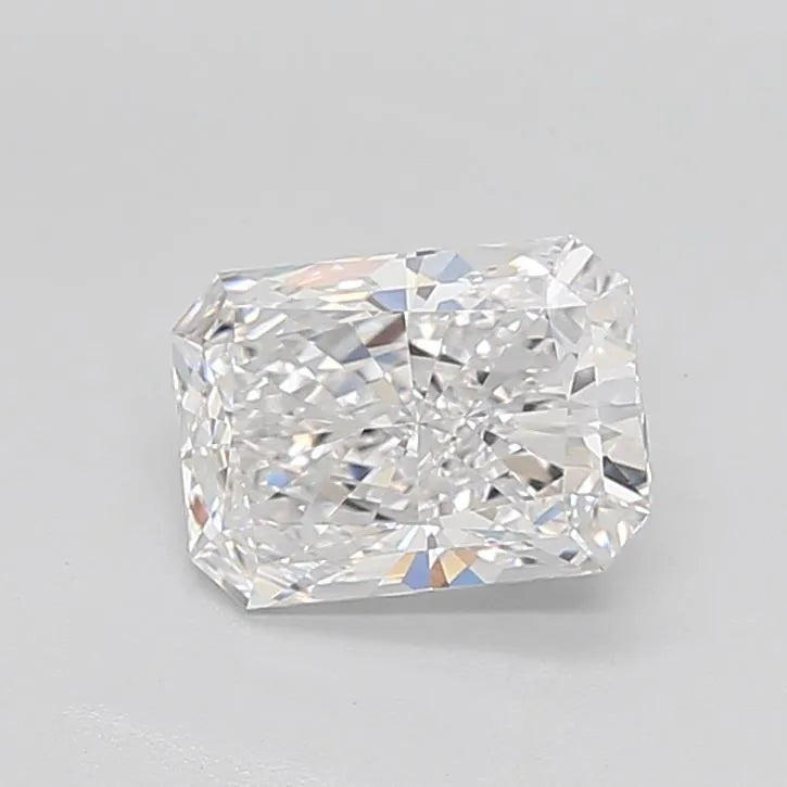 2.55ct Radiant Lab Grown Diamond (Colour D, Clarity VVS1, IGI Certified)