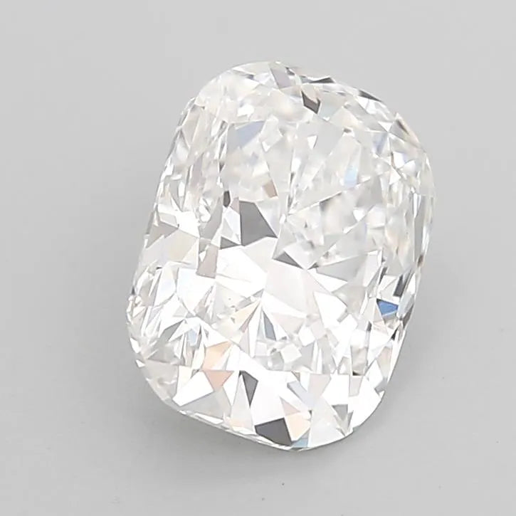 2.56ct Cushion modified Lab Grown Diamond (Colour E, Clarity VVS2, IGI Certified)