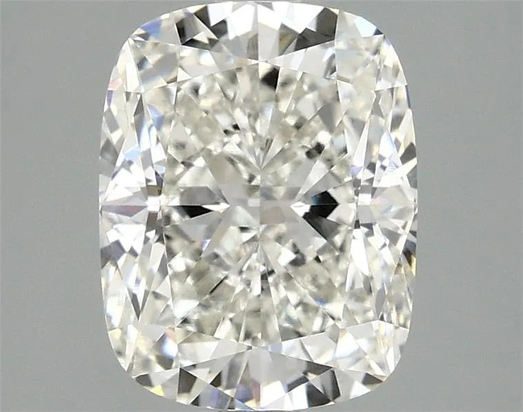 2.56ct Cushion modified Lab Grown Diamond (Colour H, Clarity VVS2, IGI Certified)