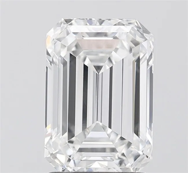 2.56ct Emerald Lab Grown Diamond (Colour E, Clarity VVS2, IGI Certified)