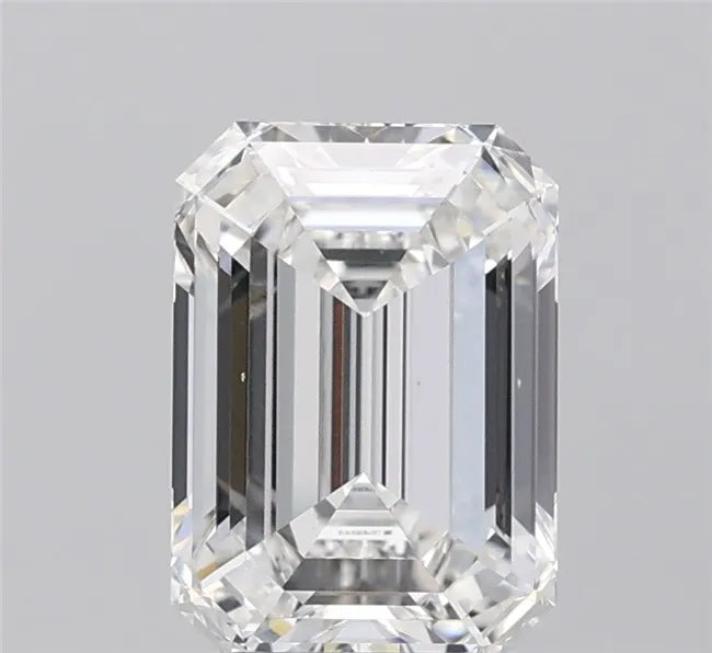 2.56ct Emerald Lab Grown Diamond (Colour F, Clarity VS1, IGI Certified)