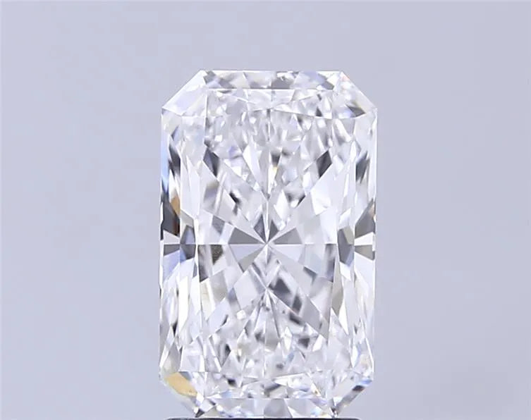 2.56ct Radiant Lab Grown Diamond (Colour D, Clarity VVS1, IGI Certified)