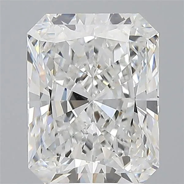 2.56ct Radiant Lab Grown Diamond (Colour D, Clarity VVS2, IGI Certified)