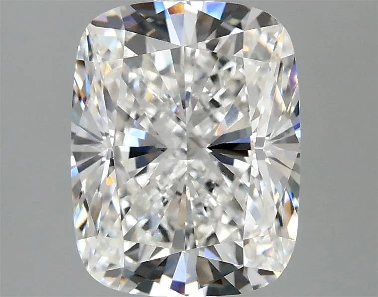 2.57ct Cushion brilliant Lab Grown Diamond (Colour E, Clarity VVS2, IGI Certified)