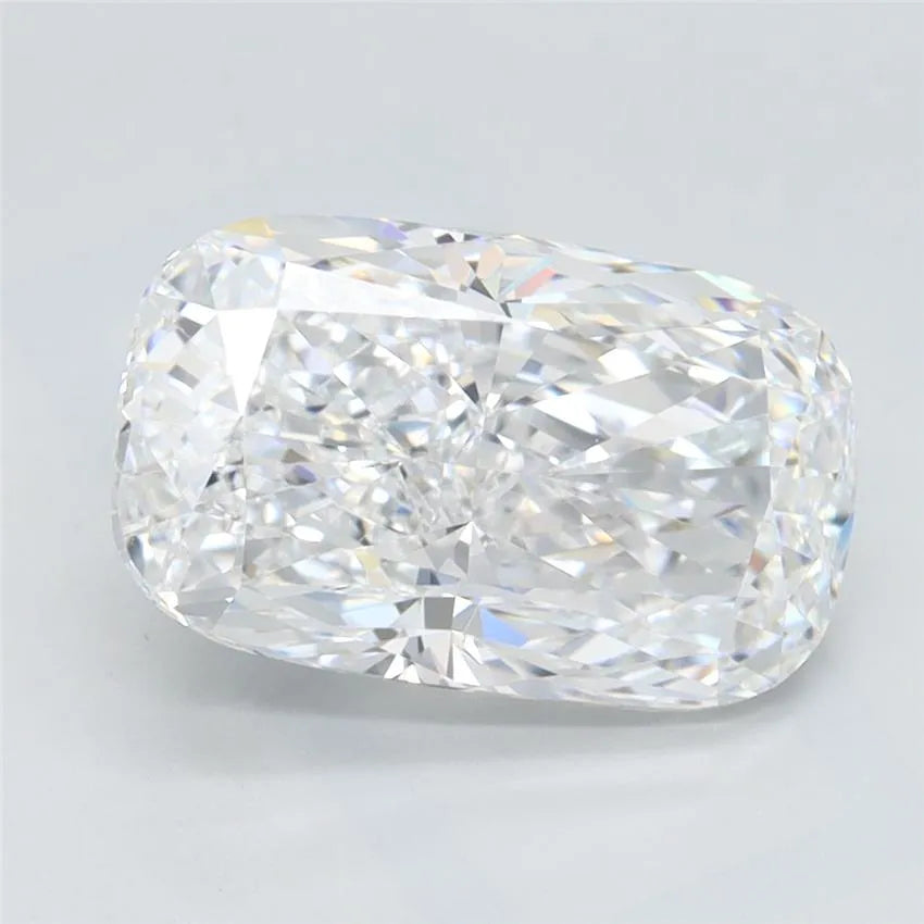 2.57ct Cushion modified Lab Grown Diamond (Colour D, Clarity IF, IGI Certified)