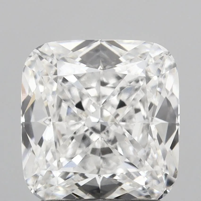 2.57ct Cushion modified Lab Grown Diamond (Colour E, Clarity VVS2, IGI Certified)