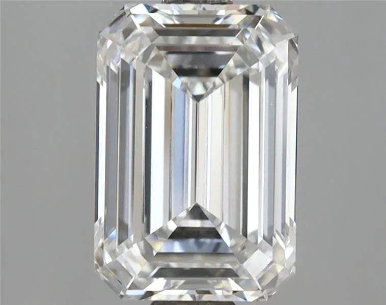 2.57ct Emerald Lab Grown Diamond (Colour D, Clarity IF, IGI Certified)
