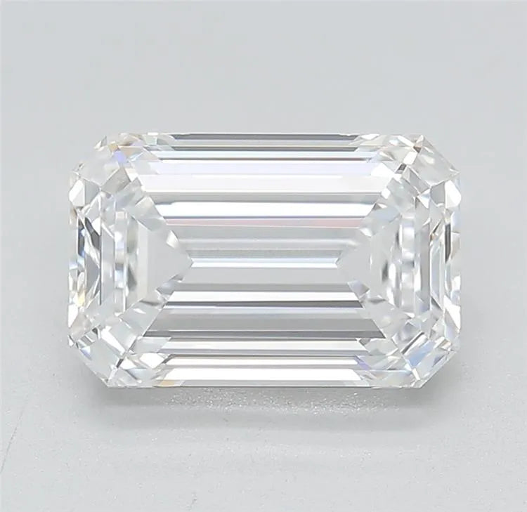 2.57ct Emerald Lab Grown Diamond (Colour D, Clarity VS1, IGI Certified)