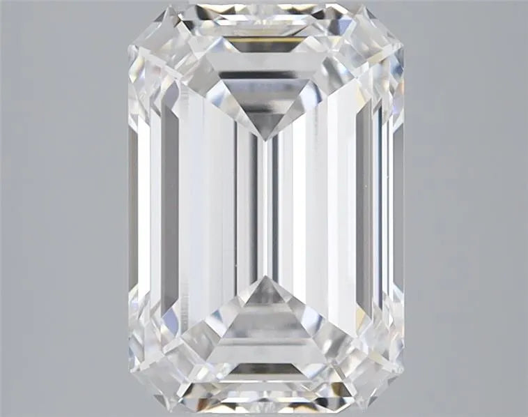 2.57ct Emerald Lab Grown Diamond (Colour D, Clarity VVS2, IGI Certified)