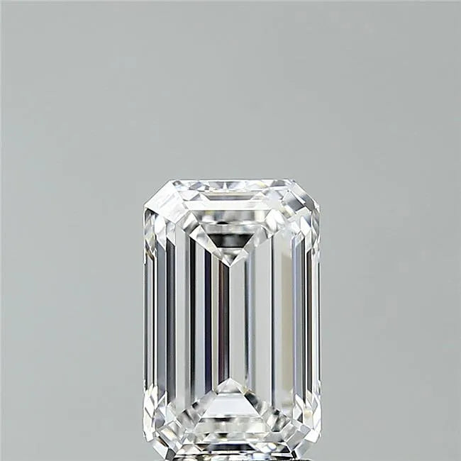 2.57ct Emerald Lab Grown Diamond (Colour D, Clarity VVS2, IGI Certified)