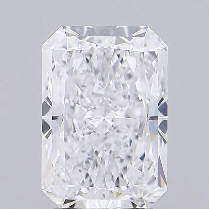 2.58ct Radiant Lab Grown Diamond (Colour D, Clarity VVS1, IGI Certified)