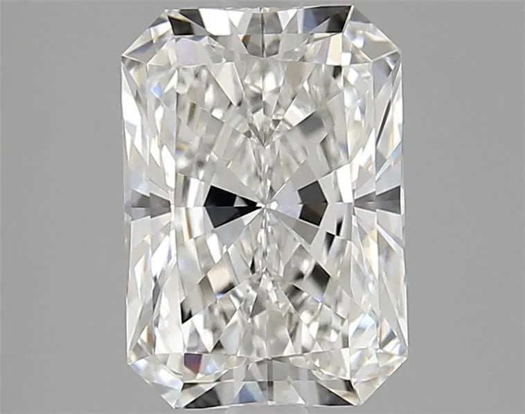 2.58ct Radiant Lab Grown Diamond (Colour G, Clarity VVS2, IGI Certified)