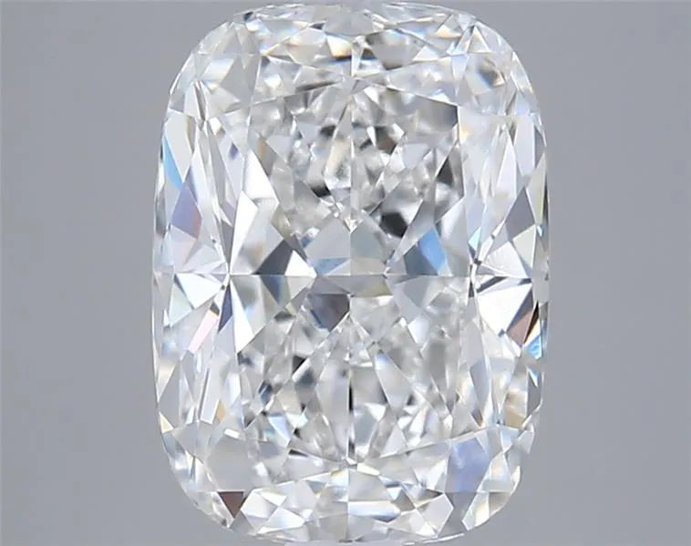 2.59ct Cushion modified Lab Grown Diamond (Colour E, Clarity VVS1, IGI Certified)