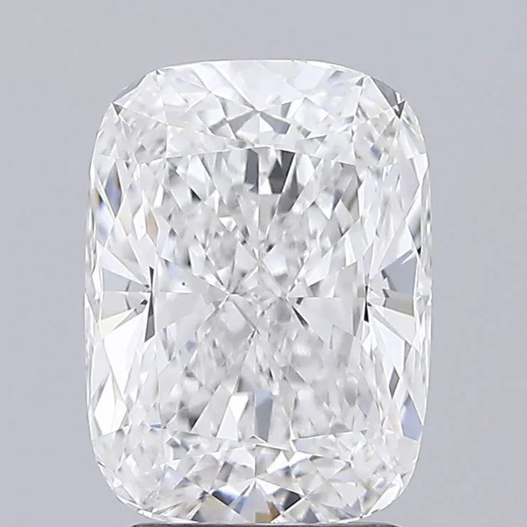 2.59ct Cushion modified Lab Grown Diamond (Colour E, Clarity VVS1, IGI Certified)