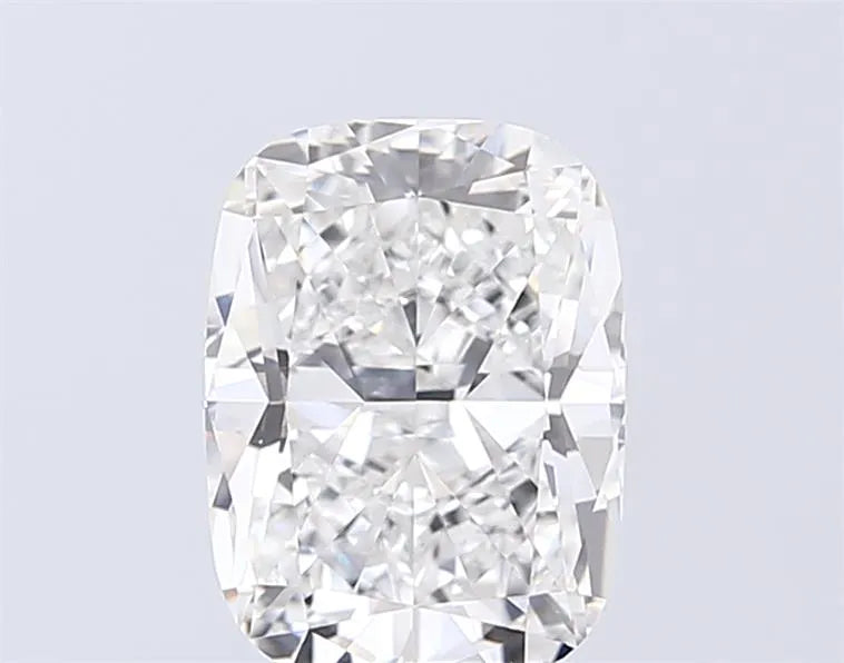 2.59ct Cushion modified Lab Grown Diamond (Colour E, Clarity VVS2, IGI Certified)