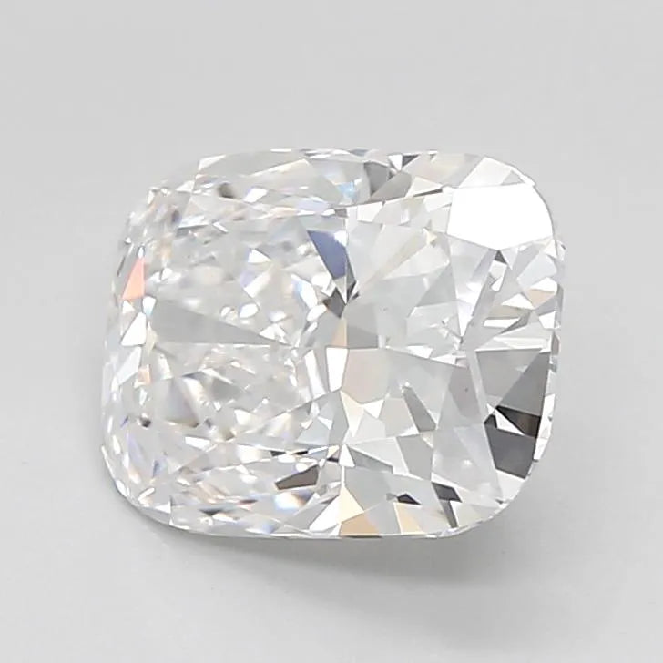 2.59ct Cushion modified Lab Grown Diamond (Colour E, Clarity VVS2, IGI Certified)
