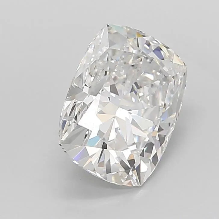 2.59ct Cushion modified Lab Grown Diamond (Colour E, Clarity VVS2, IGI Certified)