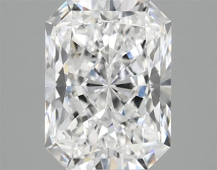 2.59ct Radiant Lab Grown Diamond (Colour D, Clarity VS1, IGI Certified)