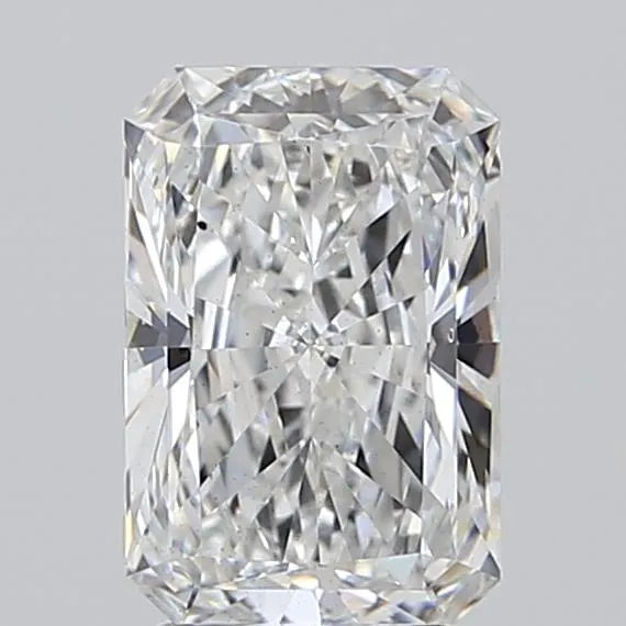 2.59ct Radiant Lab Grown Diamond (Colour E, Clarity SI1, IGI Certified)