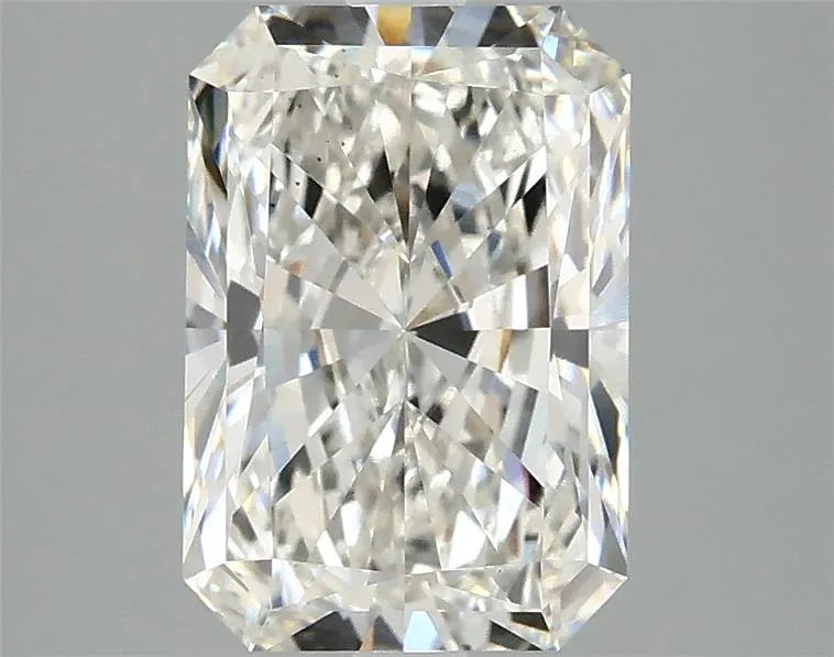 2.59ct Radiant Lab Grown Diamond (Colour G, Clarity VS1, IGI Certified)