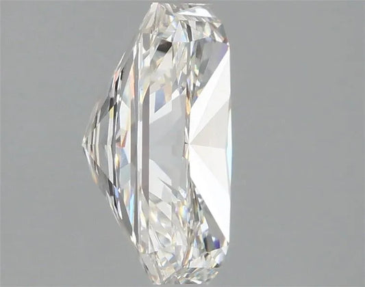 2.59ct Radiant Lab Grown Diamond (Colour G, Clarity VVS2, IGI Certified)