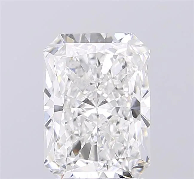 2.60ct Radiant Lab Grown Diamond (Colour D, Clarity VS1, IGI Certified)