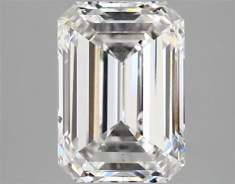 2.63ct Emerald Lab Grown Diamond (Colour F, Clarity SI1, IGI Certified)