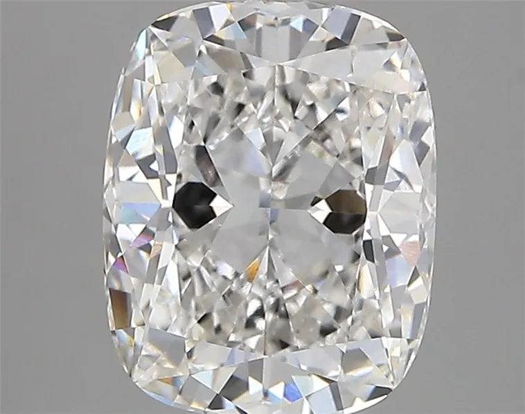 2.65ct Cushion modified Lab Grown Diamond (Colour F, Clarity VVS1, IGI Certified)