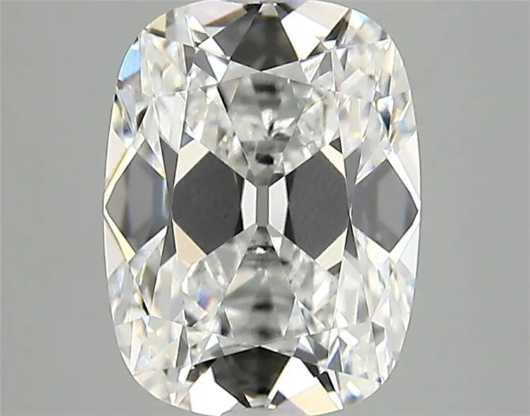 2.66ct Cushion Lab Grown Diamond (Colour E, Clarity VVS2, IGI Certified)