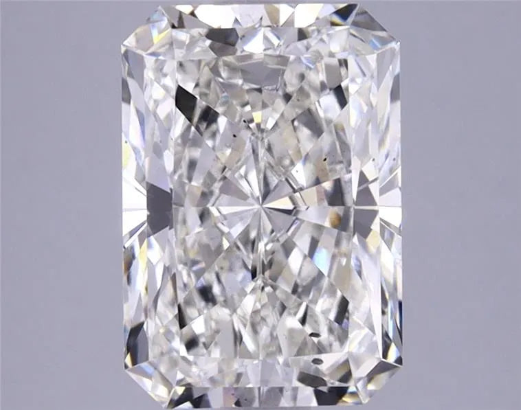 2.66ct Radiant Lab Grown Diamond (Colour G, Clarity SI1, IGI Certified)