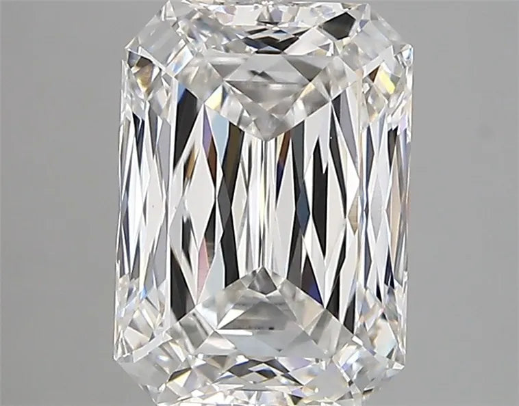 2.67ct Radiant Lab Grown Diamond (Colour F, Clarity VVS2, IGI Certified)