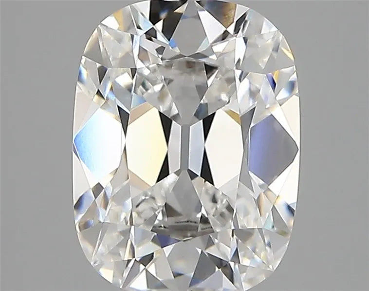 2.68ct Cushion modified Lab Grown Diamond (Colour E, Clarity VVS2, IGI Certified)