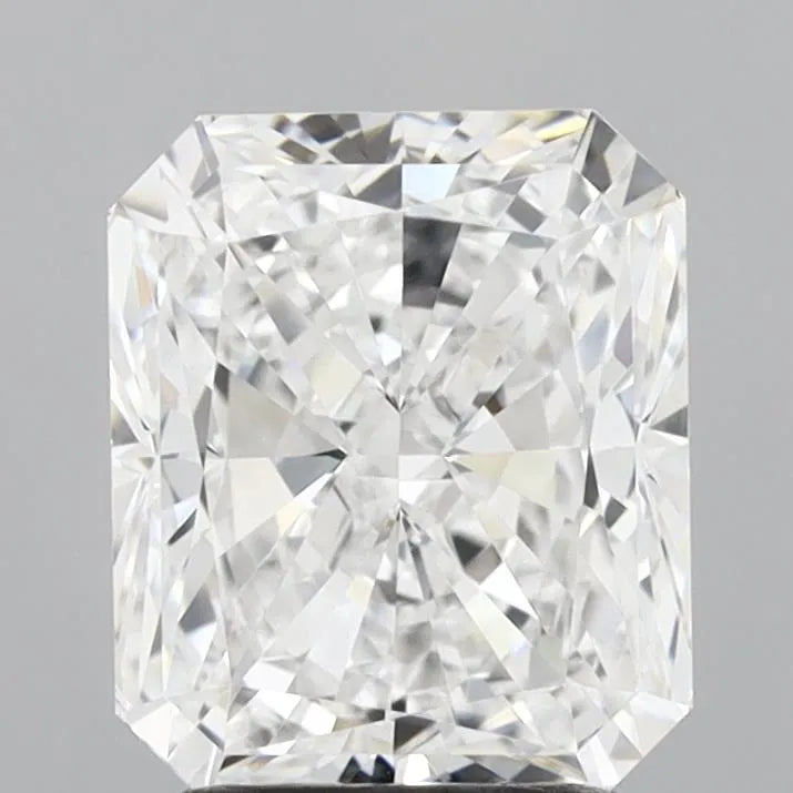 2.69ct Radiant Lab Grown Diamond (Colour D, Clarity VVS1, IGI Certified)