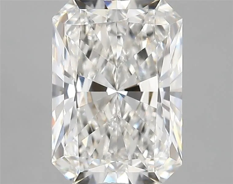 2.69ct Radiant Lab Grown Diamond (Colour F, Clarity VVS1, IGI Certified)