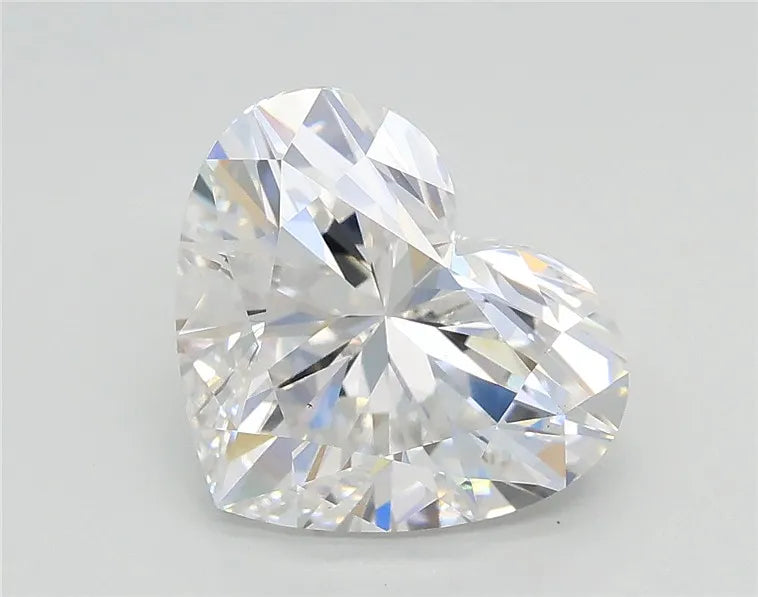2.70ct Heart Lab Grown Diamond (Colour E, Clarity VS1, IGI Certified)