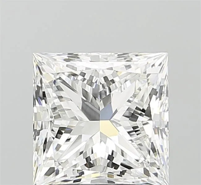 2.70ct Princess Lab Grown Diamond (Colour E, Clarity VVS2, IGI Certified)