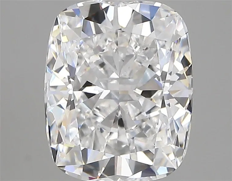 2.71ct Cushion modified Lab Grown Diamond (Colour D, Clarity VVS2, IGI Certified)