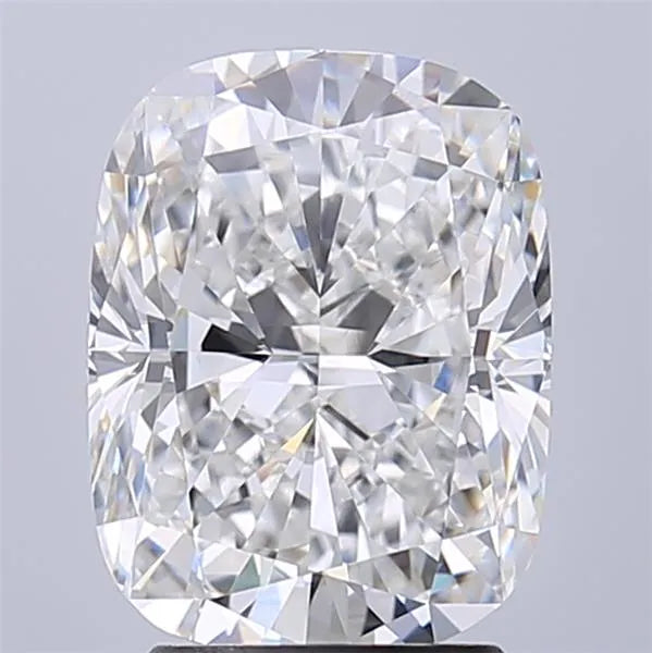 2.72ct Cushion modified Lab Grown Diamond (Colour E, Clarity VVS2, IGI Certified)
