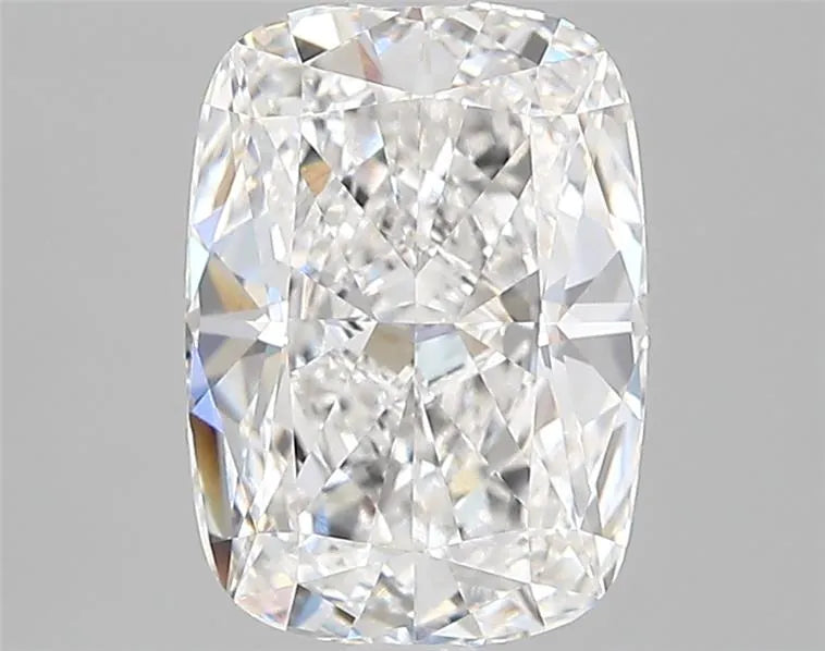 2.73ct Cushion modified Lab Grown Diamond (Colour D, Clarity VVS2, IGI Certified)