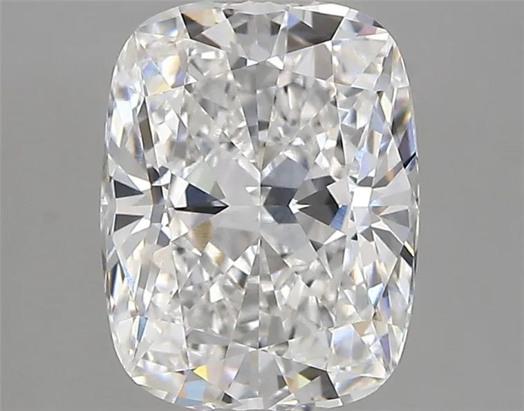 2.73ct Cushion modified Lab Grown Diamond (Colour E, Clarity VVS2, IGI Certified)