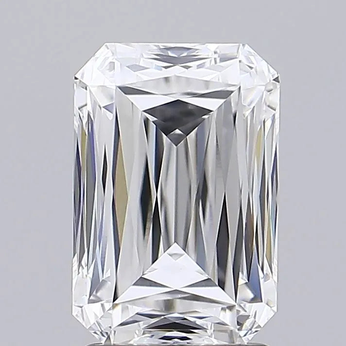 2.73ct Radiant Lab Grown Diamond (Colour E, Clarity VVS2, IGI Certified)