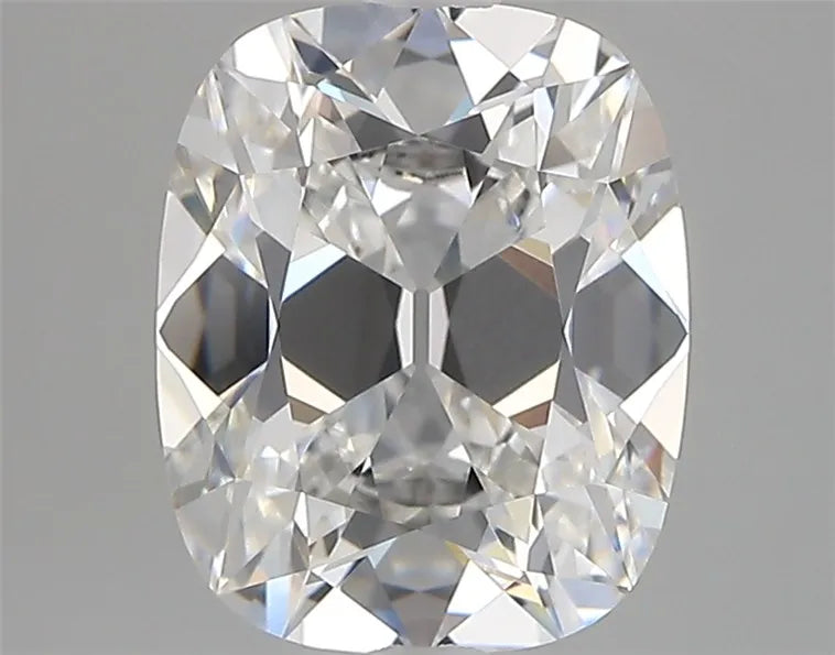 2.75ct Cushion modified Lab Grown Diamond (Colour E, Clarity VVS1, IGI Certified)