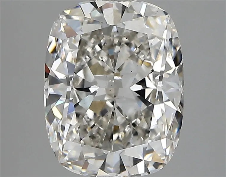 2.76ct Cushion modified Lab Grown Diamond (Colour G, Clarity VS1, IGI Certified)