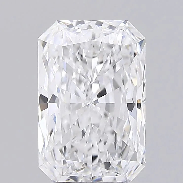 2.76ct Radiant Lab Grown Diamond (Colour D, Clarity IF, IGI Certified)