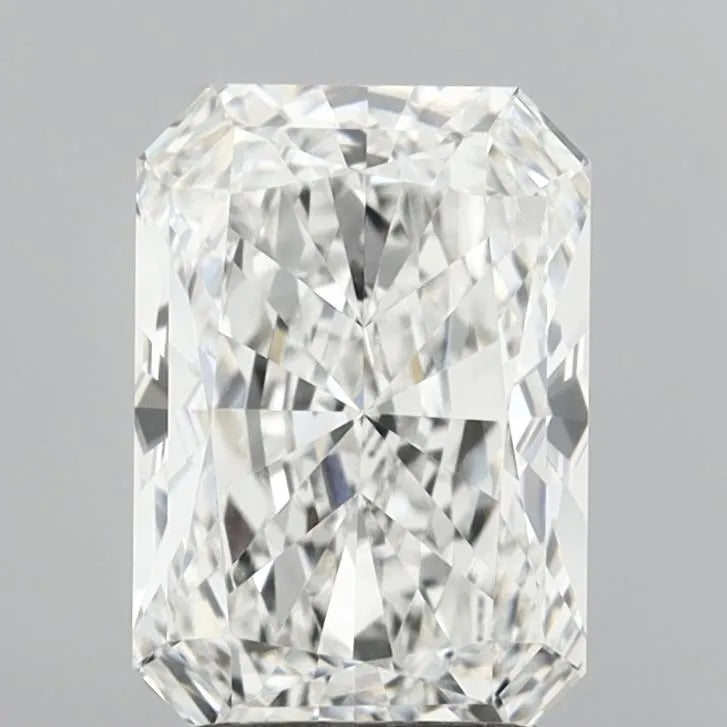 2.76ct Radiant Lab Grown Diamond (Colour F, Clarity VVS1, IGI Certified)